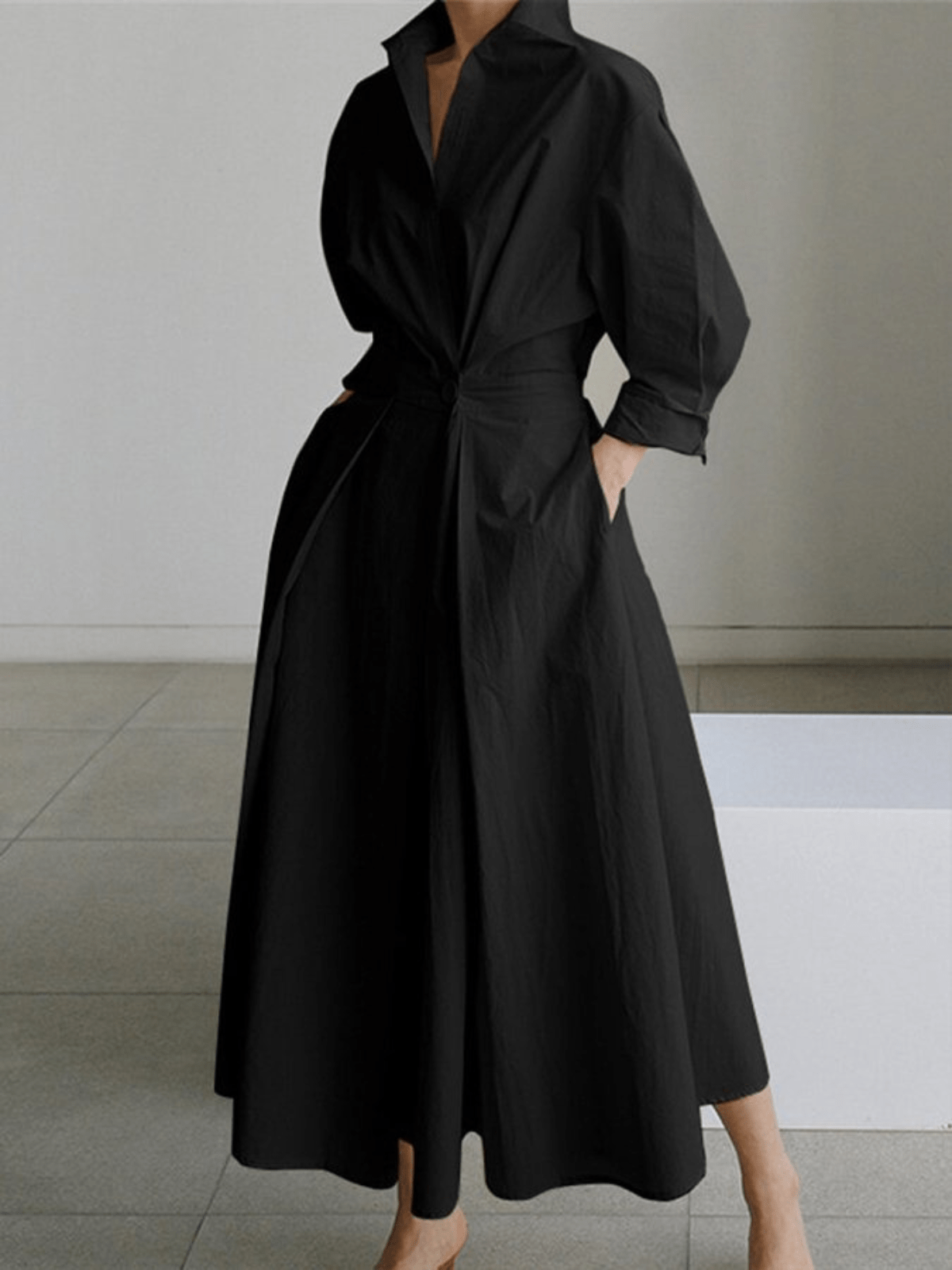 Ria | Sophisticated Maxi Dress